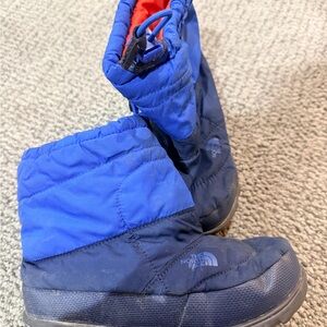 The North Face Blue and Red Quilted Boots